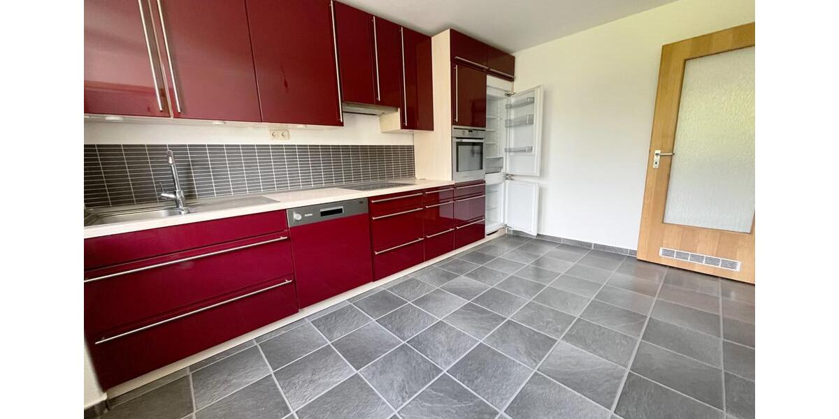 Etagenwohnung Gelsenkirchen Ückendorf - 5 Zimmer, 96 m&sup2;, 750&euro; | Angebot:26588056