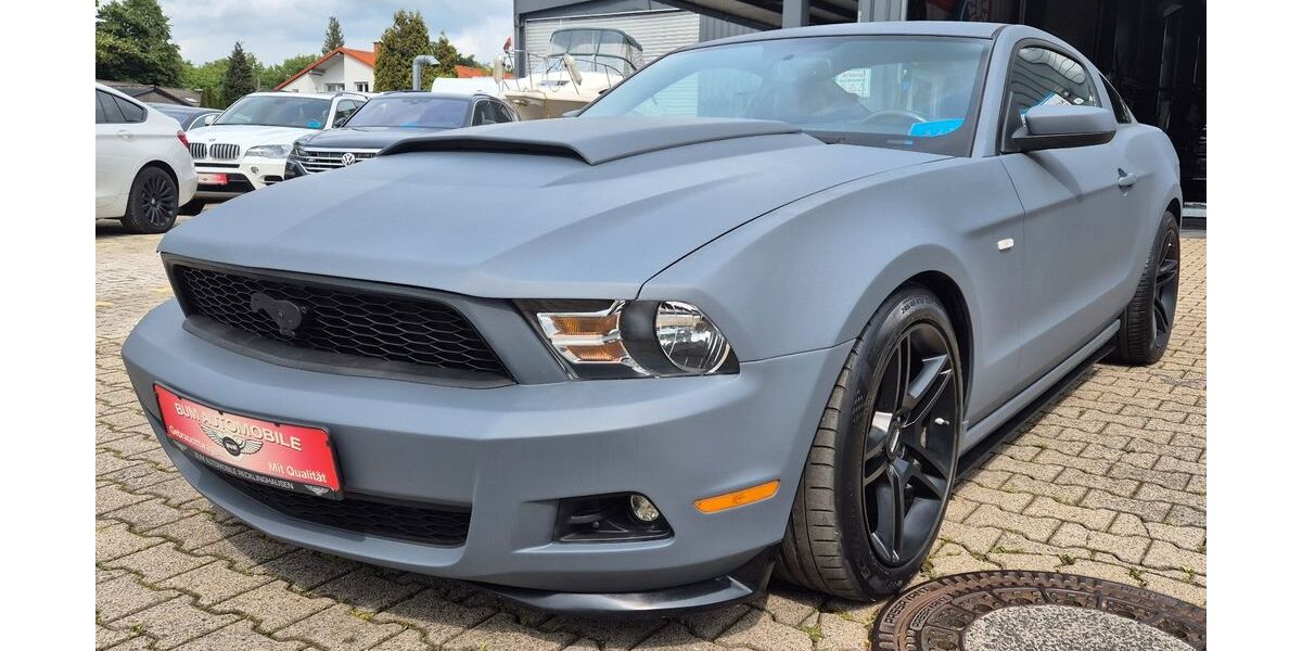 Ford Mustang 147.000 km 14.990 &euro; Recklinghausen 45659