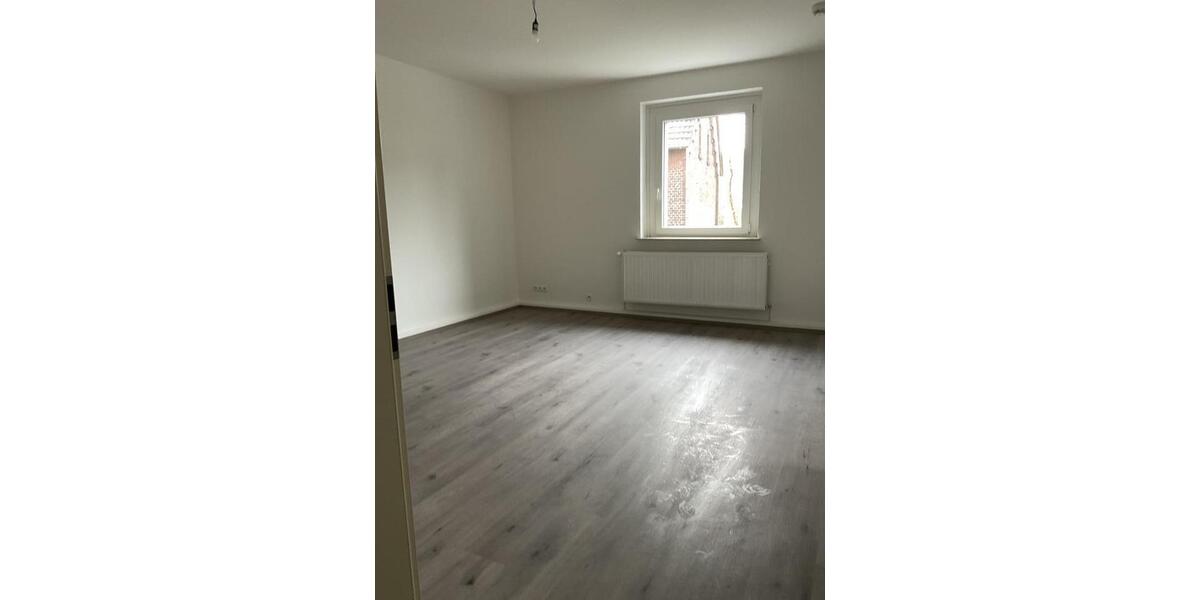 Etagenwohnung Bochum Bochum-Südwest - 2 Zimmer, 61 m&sup2;, 499&euro; | Angebot:24814095
