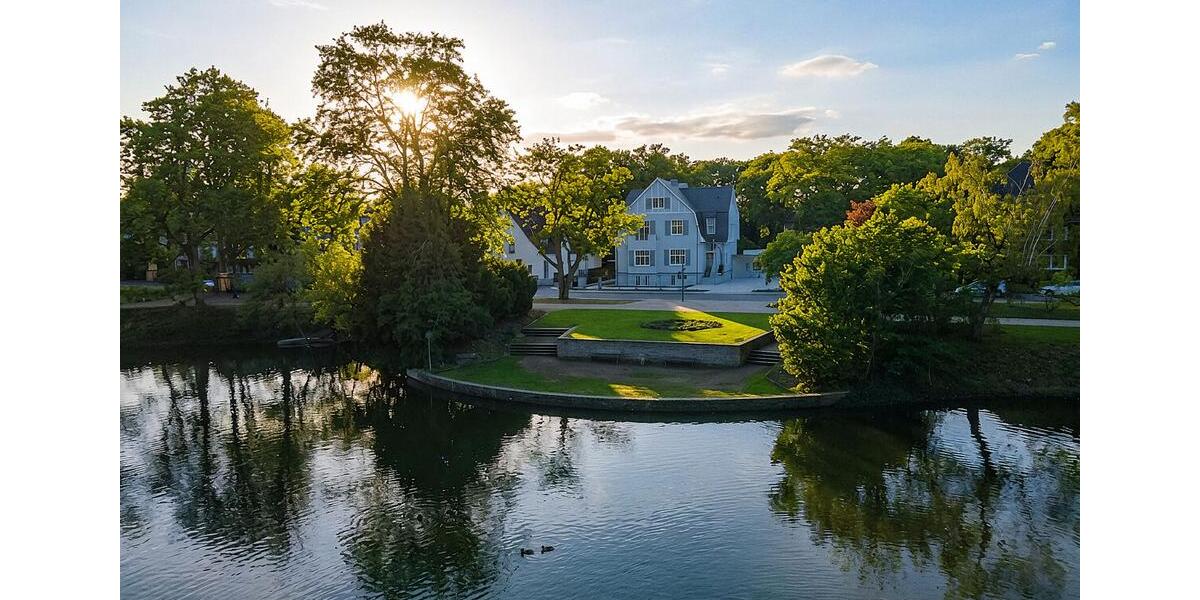 Etagenwohnung Bochum Bochum-Nord - 3.5 Zimmer, 110 m&sup2;, 2.200&euro; | Angebot:25715692