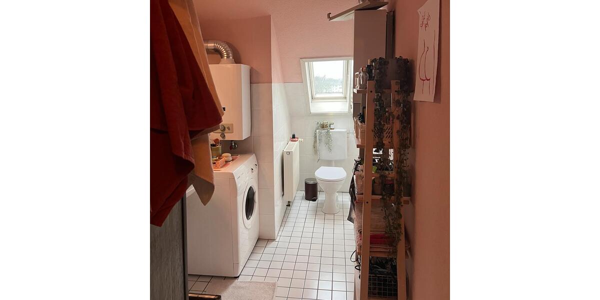 Dachgeschoßwohnung Bochum Bochum-Mitte - 2 Zimmer, 47 m&sup2;, 650&euro; | Angebot:25073426