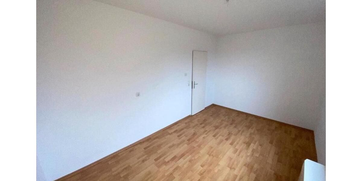 Etagenwohnung Bottrop Feldhausen - 3.5 Zimmer, 89 m&sup2;, 794&euro; | Angebot:25871354