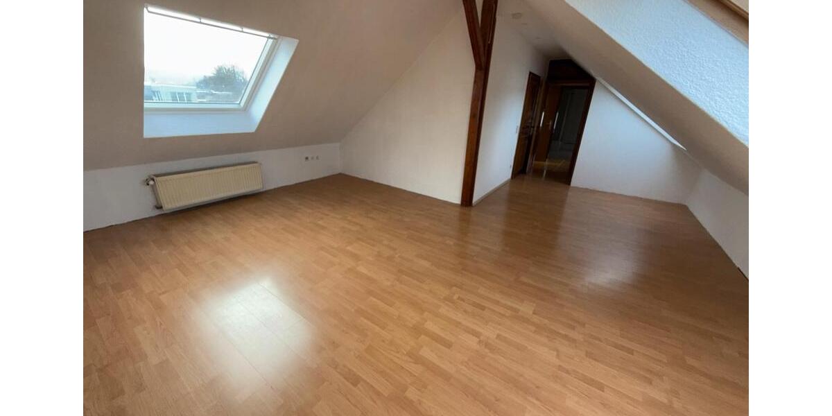 Dachgeschoßwohnung Bochum Bochum-Nord - 2 Zimmer, 45 m&sup2;, 380&euro; | Angebot:26051021
