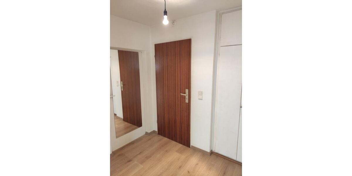 Dachgeschoßwohnung Waltrop - 1 Zimmer, 48 m&sup2;, 450&euro; | Angebot:25640111