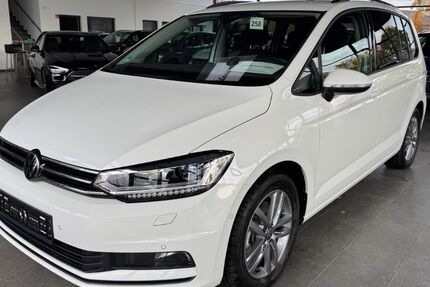 VW Touran 15.400 km 33.870 &euro; Lünen 44536
