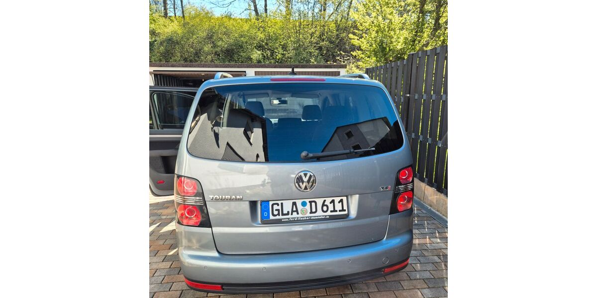 VW Touran 193.600 km 5.300 &euro; Gladbeck 45964