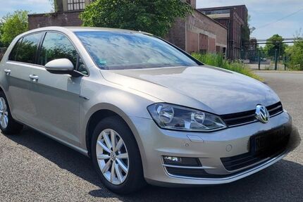 VW Golf 73.880 km 11.900 &euro; Recklinghausen 45663
