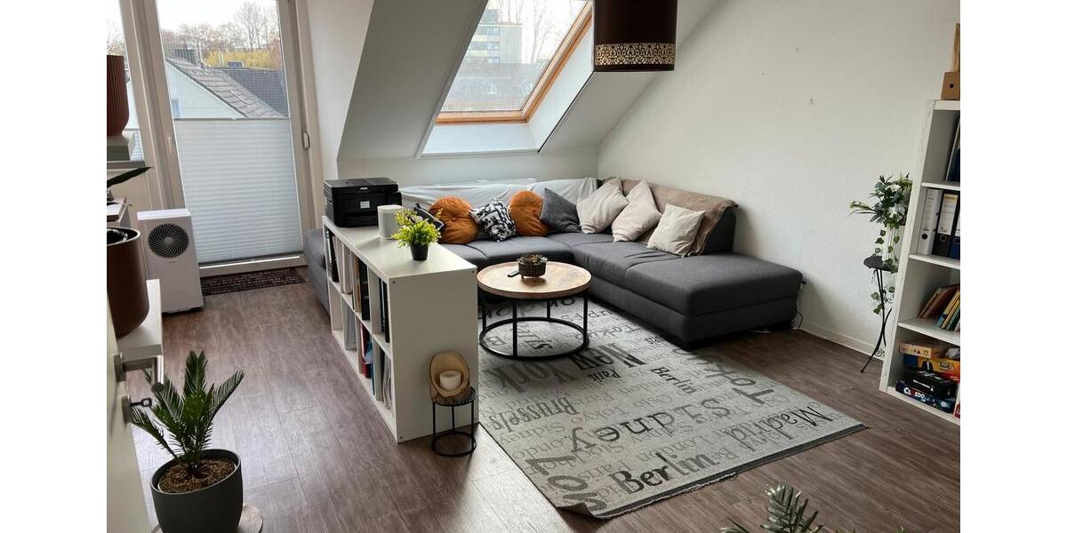 Dachgeschoßwohnung Dortmund Eving - 2.5 Zimmer, 79 m&sup2;, 1.000&euro; | Angebot:23672256