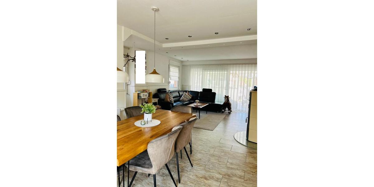 Reihenhaus Lünen Alstedde - 1 Zimmer, 105 m&sup2;, 299.000&euro; | Angebot:26722204