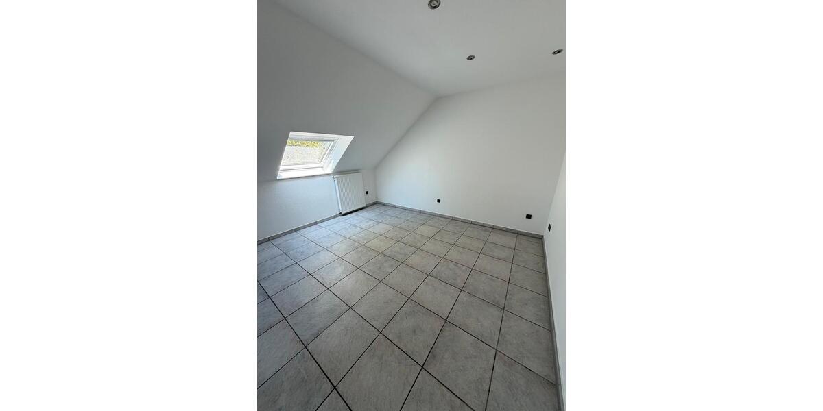 Dachgeschoßwohnung Herten Bertlich - 2 Zimmer, 89 m&sup2;, 712&euro; | Angebot:26704963