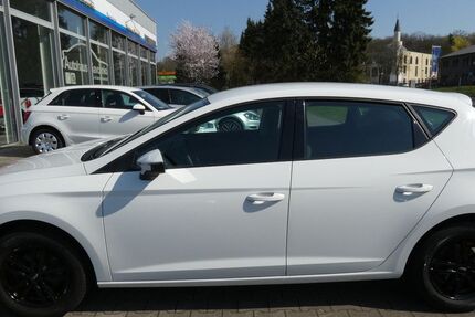 Seat Leon 31.000 km 10.399 &euro; Bergkamen 59192