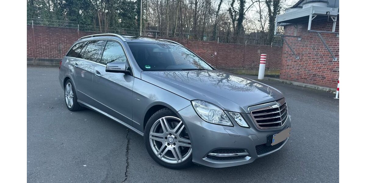 Mercedes-Benz E 250 113.000 km 13.471 &euro; Witten 58452