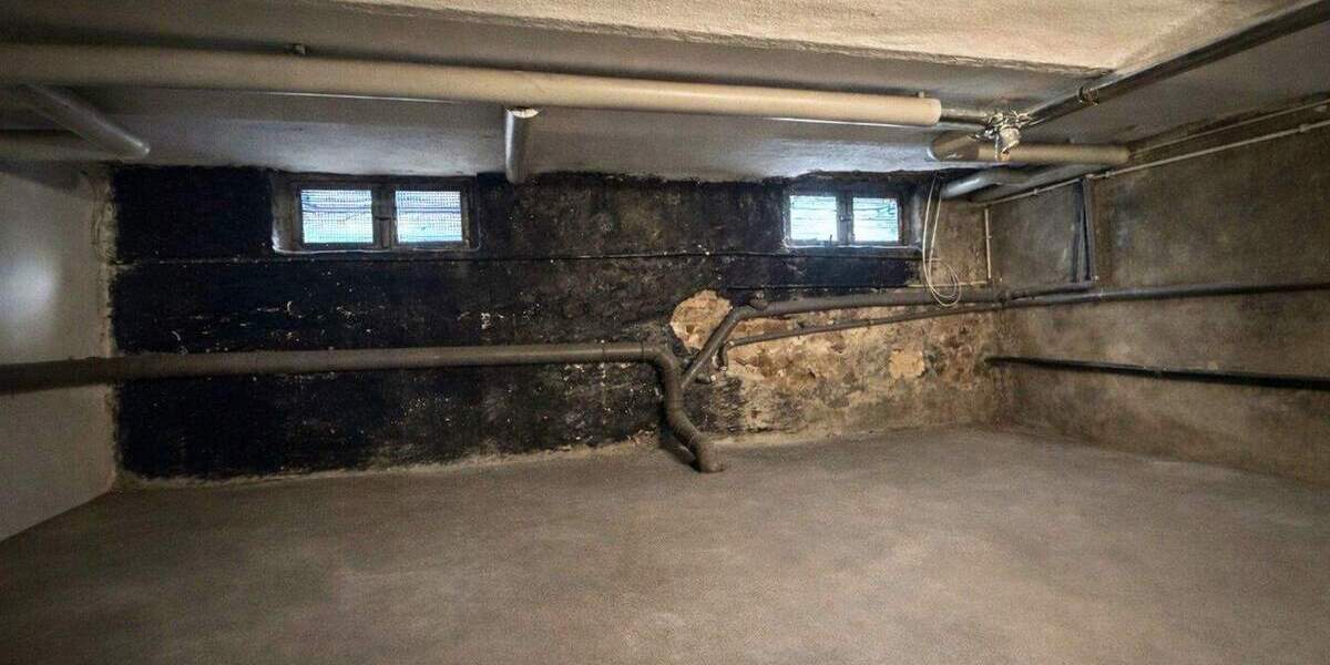 Reihenendhaus Gelsenkirchen Bismarck - 6 Zimmer, 200 m&sup2;, 249.000&euro; | Angebot:25779459