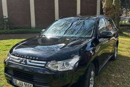 Mitsubishi Outlander 2.236.217 km 6.795 &euro; Gelsenkirchen, Stadt 45881