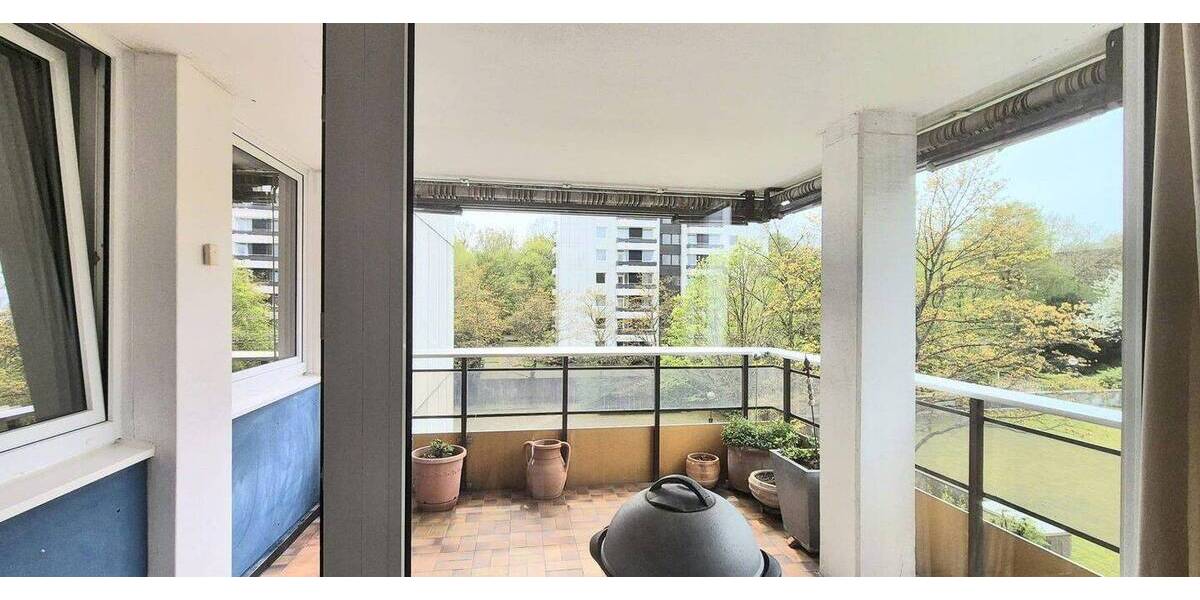 Etagenwohnung Essen Stadtwald - 2 Zimmer, 72 m&sup2;, 222.000&euro; | Angebot:26128173