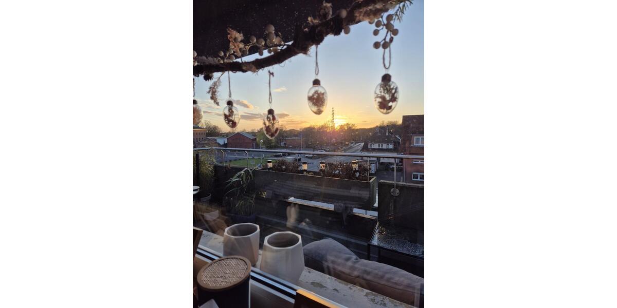 Dachgeschoßwohnung Herne Wanne - 3.5 Zimmer, 75 m&sup2;, 150.000&euro; | Angebot:26124189