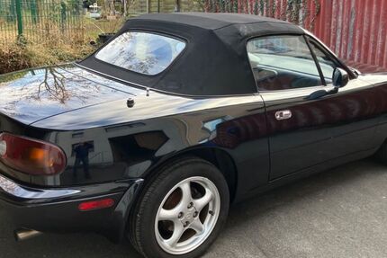 Mazda MX-5 186.000 km 7.490 &euro; Essen 45356