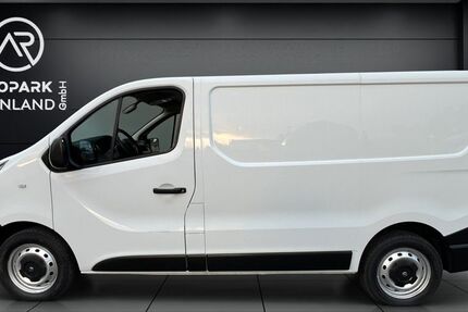 Opel Vivaro 194.518 km 8.950 &euro; Bochum 44866