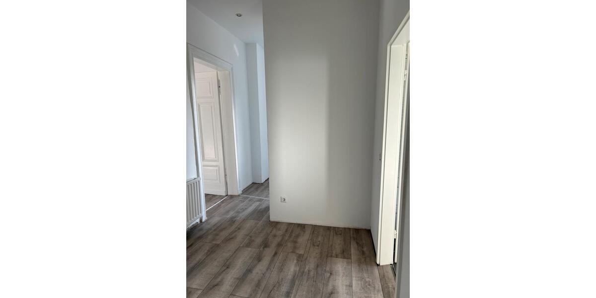 Etagenwohnung Schwerte - 3.5 Zimmer, 85 m&sup2;, 1.000&euro; | Angebot:26051046