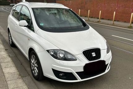 Seat Altea 193.000 km 4.299 &euro; Essen 45327