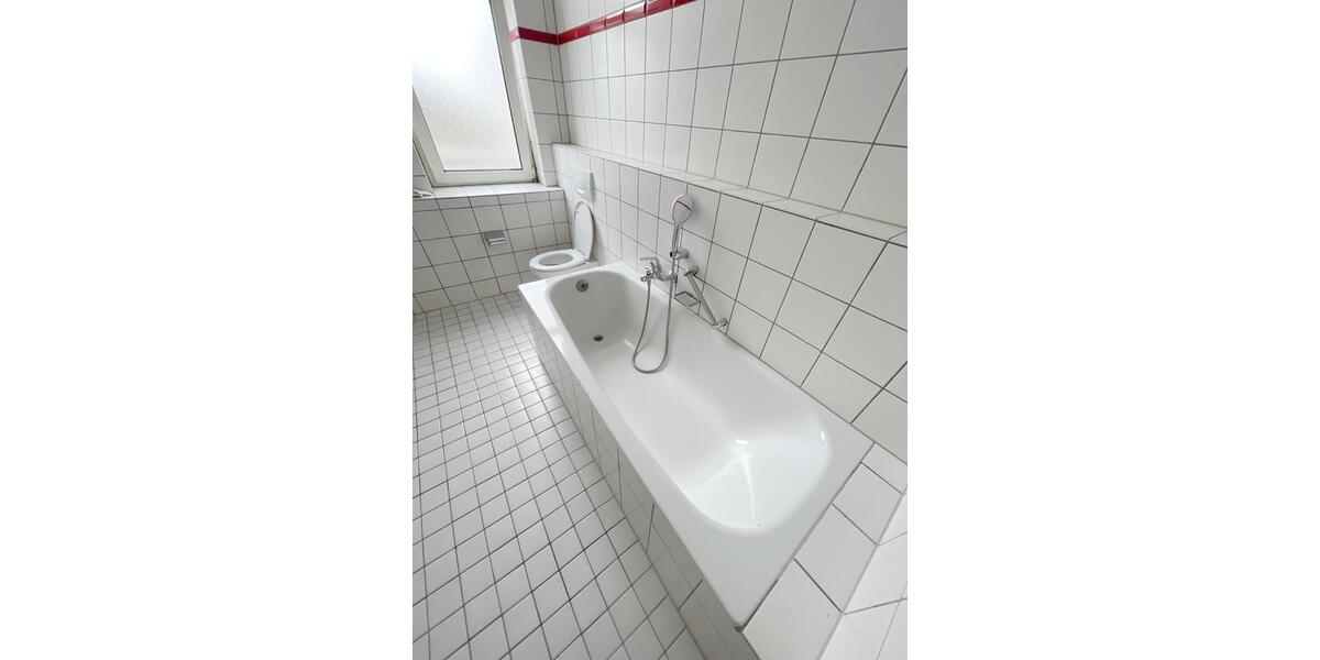 Etagenwohnung Dortmund Huckarde - 2 Zimmer, 72 m&sup2;, 700&euro; | Angebot:26007288