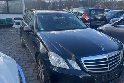 Mercedes-Benz E 200 202.000 km 5.900 &euro; Bottrop 46242