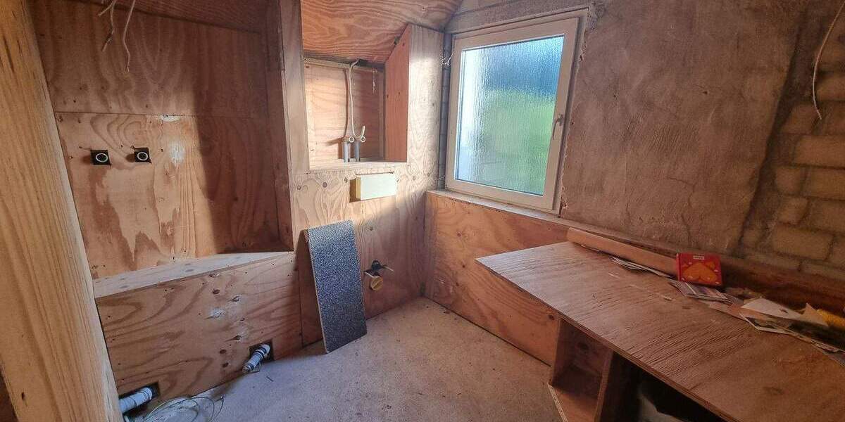 Einfamilienhaus Hattingen Niederwenigern - 8 Zimmer, 230 m&sup2;, 409.000&euro; | Angebot:25686363