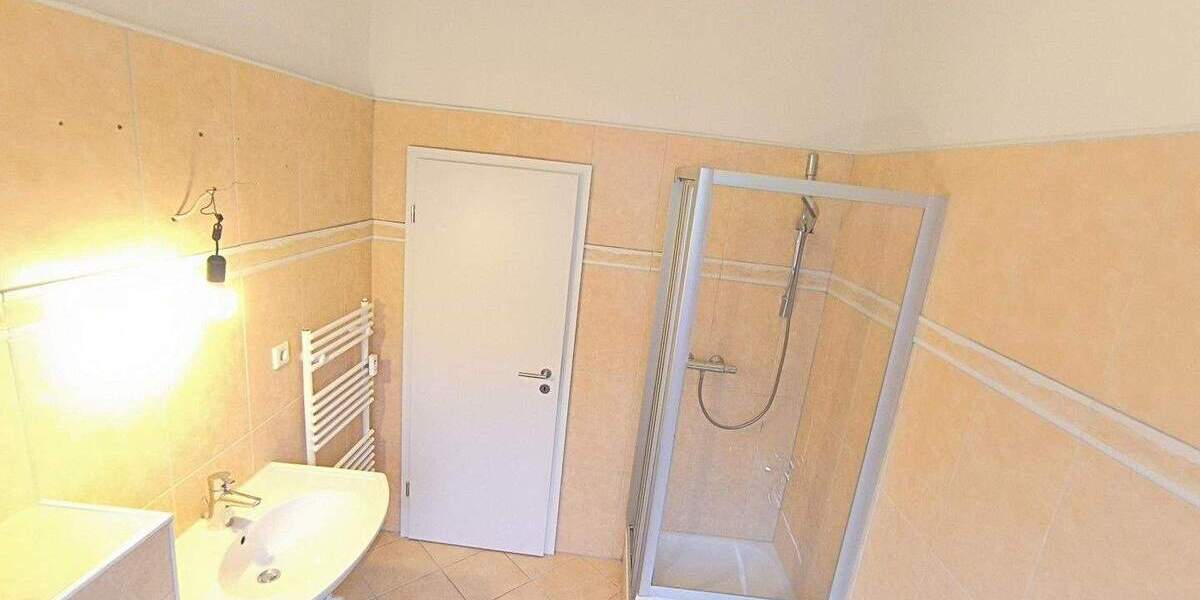 Etagenwohnung Schwerte Westhofen - 3 Zimmer, 107 m&sup2;, 1.150&euro; | Angebot:25784621