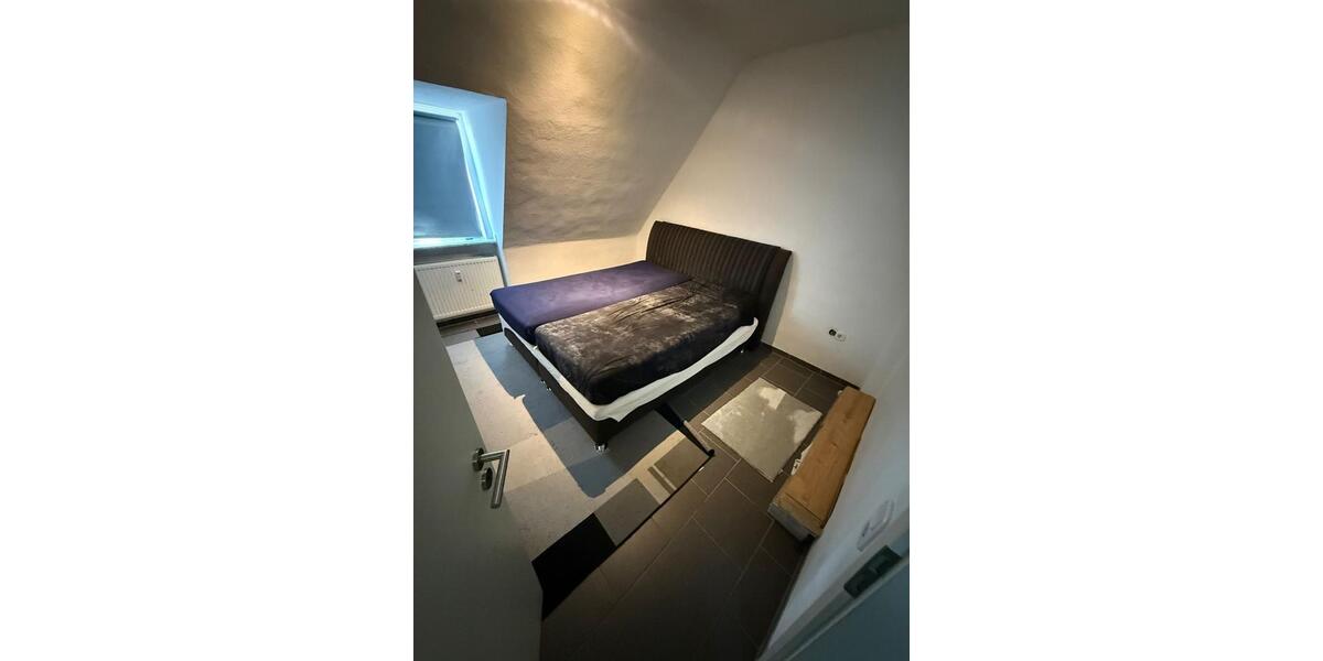 Dachgeschoßwohnung Herne Wanne - 4 Zimmer, 90 m&sup2;, 990&euro; | Angebot:26414659