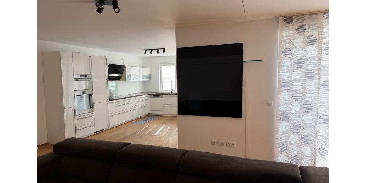 Etagenwohnung Dorsten - 3.5 Zimmer, 153 m&sup2;, 1.600&euro; | Angebot:25375728