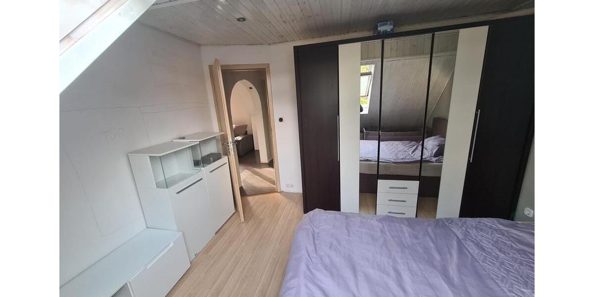 Dachgeschoßwohnung Essen Stadtbezirk V - 2 Zimmer, 50 m&sup2;, 640&euro; | Angebot:25967595