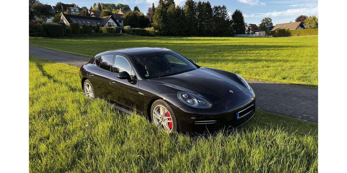 Porsche Panamera 119.350 km 43.950 &euro; Dortmund 44227