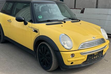 Mini Cooper 216.532 km 1.090 &euro; Bottrop 46240