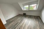 Dachgeschoßwohnung Dortmund Huckarde - 2.5 Zimmer, 84 m&sup2;, 950&euro; | Angebot:26664068