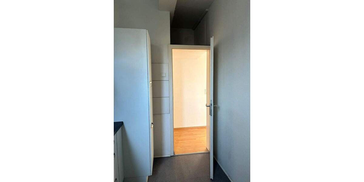 Etagenwohnung Gelsenkirchen Scholven - 3 Zimmer, 61 m&sup2;, 399&euro; | Angebot:25745560