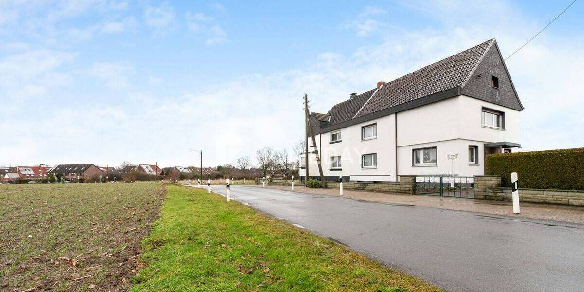 Doppelhaushälfte Bergkamen Mitte - 8 Zimmer, 186 m&sup2;, 245.888&euro; | Angebot:25677801
