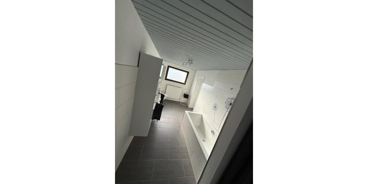 Einfamilienhaus Bochum Günnigfeld - 10 Zimmer, 242 m&sup2;, 649.000&euro; | Angebot:25285887