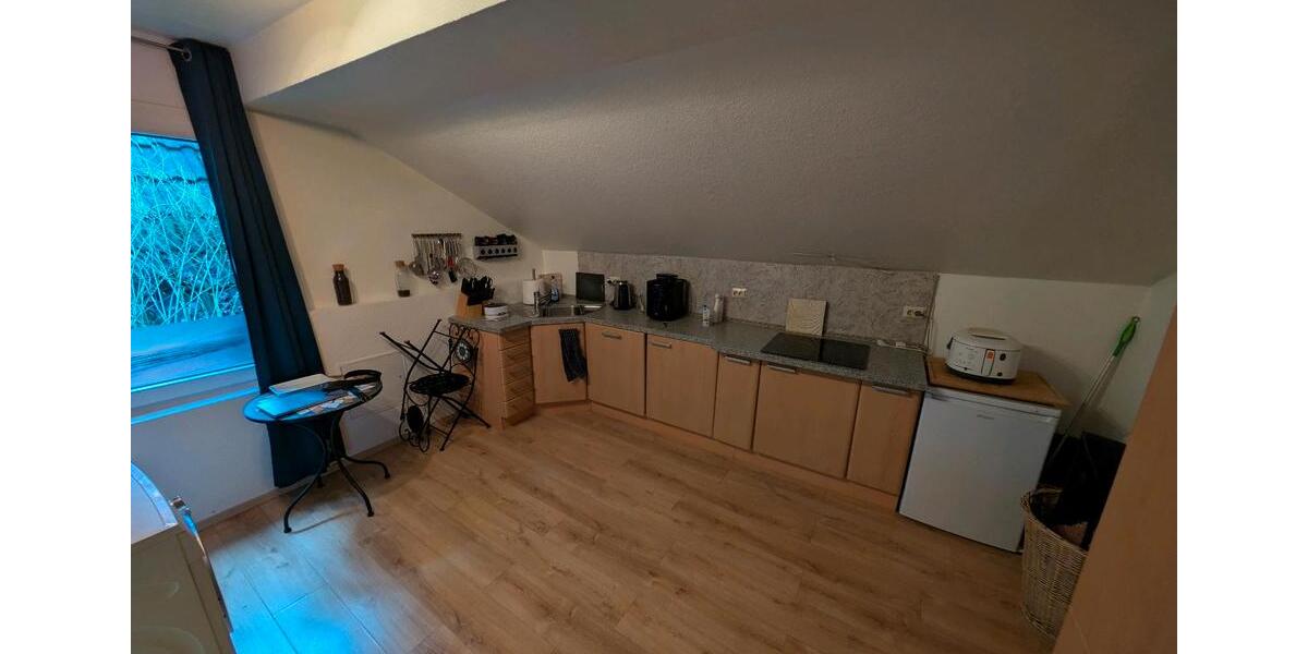 Dachgeschoßwohnung Essen Stadtbezirk VII - 2 Zimmer, 70 m&sup2;, 580&euro; | Angebot:26032935