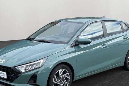 Hyundai i20 24.688 km 17.490 &euro; Lüdinghausen 59348