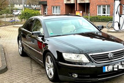 VW Phaeton 298.000 km 3.200 &euro; Essen 45327