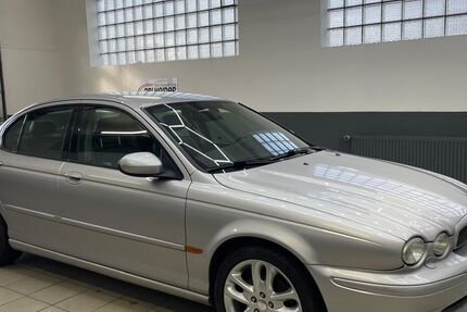 Jaguar X-Type 200.000 km 1.400 &euro; Kamen 59174