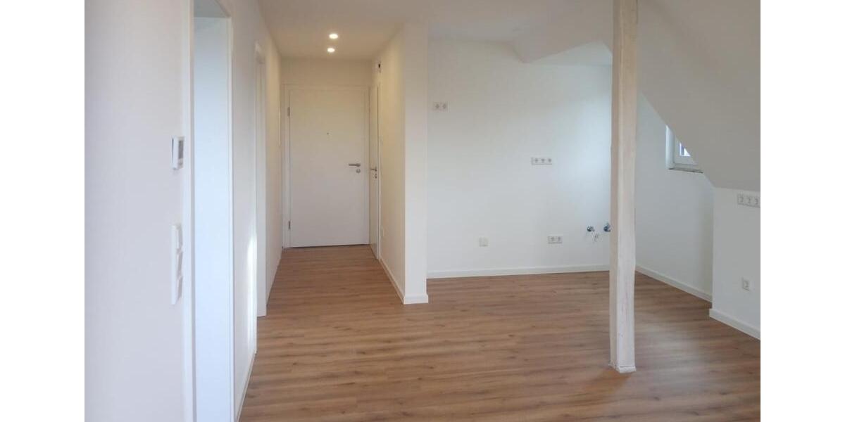 Dachgeschoßwohnung Schwerte - 3 Zimmer, 44 m&sup2;, 550&euro; | Angebot:25590121