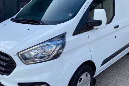 Ford Transit Custom 74.000 km 14.700 &euro; Essen 45309