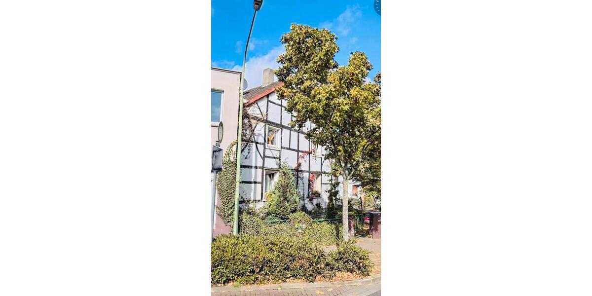 Mehrfamilienhaus, Wohnhaus Hagen Hagen-Mitte - 12 Zimmer, 220 m&sup2;, 229.000&euro; | Angebot:26536145