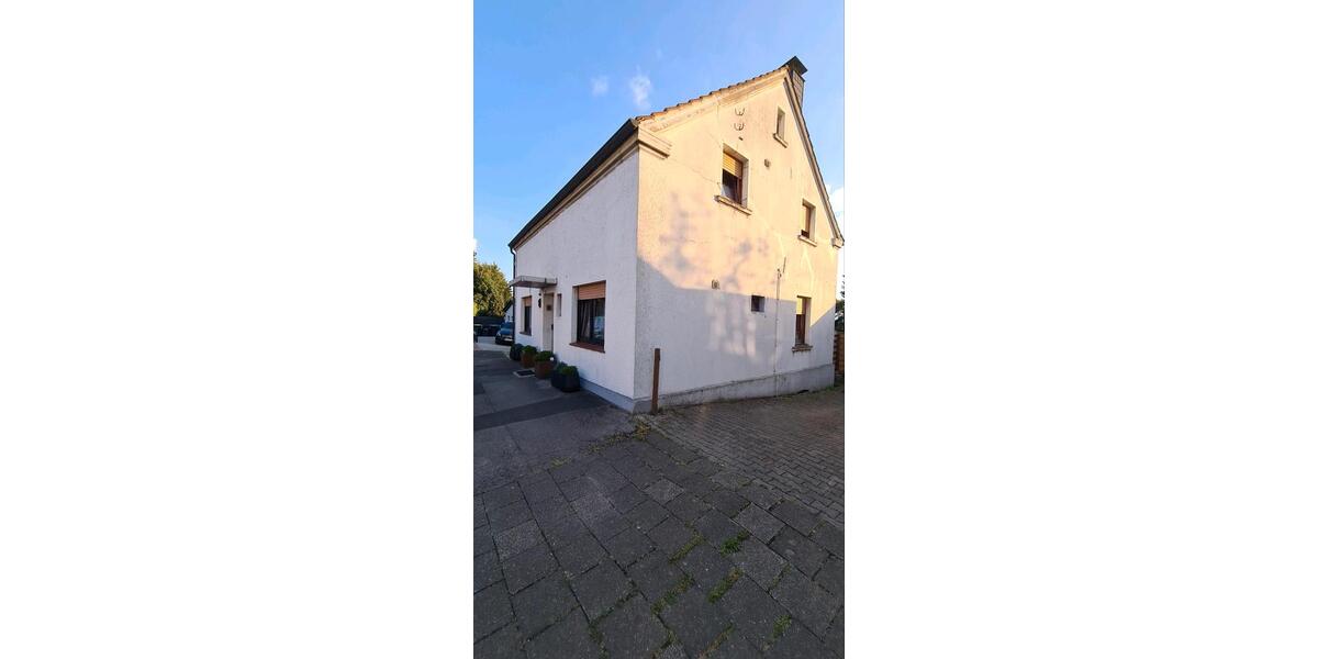 Einfamilienhaus Castrop-Rauxel Deinighausen - 6 Zimmer, 143 m&sup2;, 275.000&euro; | Angebot:25933464