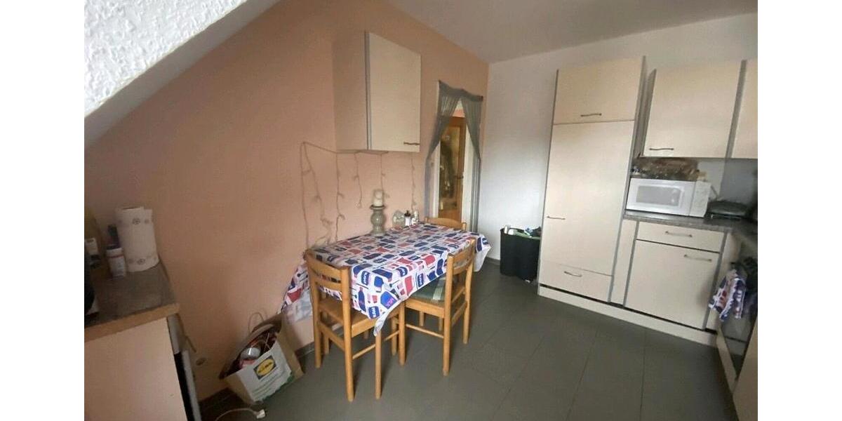 Dachgeschoßwohnung Gelsenkirchen Gelsenkirchen-Nord - 2 Zimmer, 50 m&sup2;, 320&euro; | Angebot:25690798