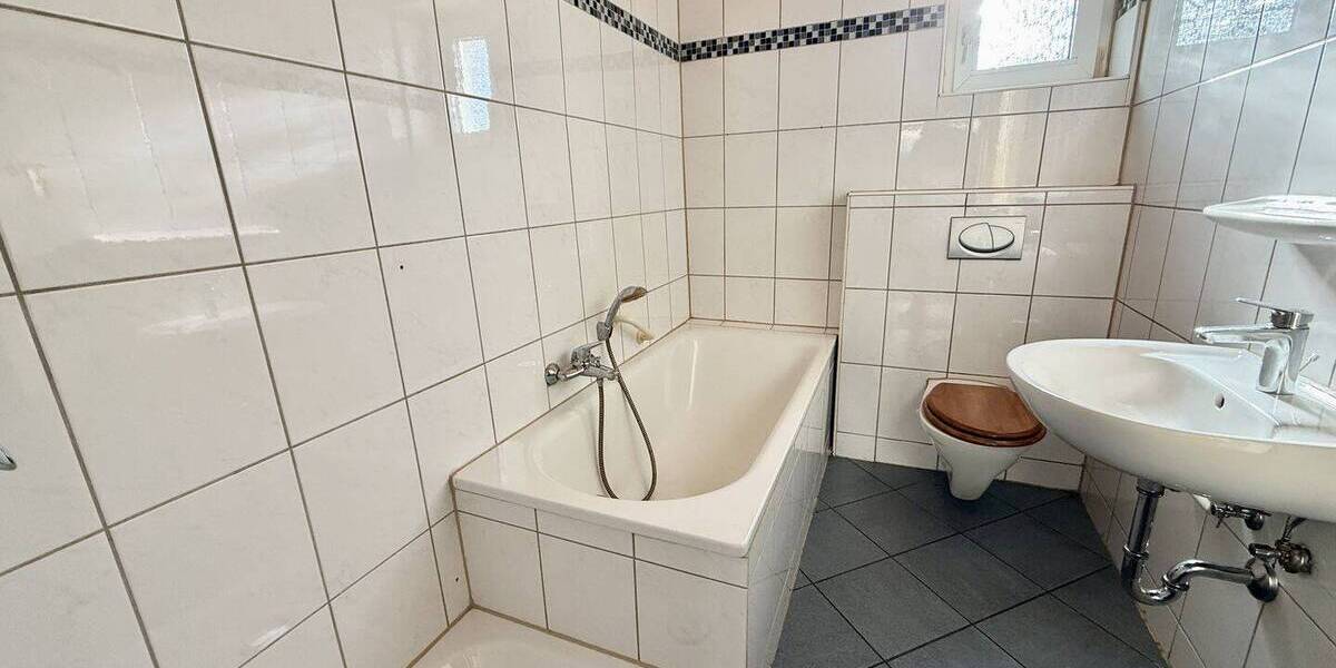 Mehrfamilienhaus, Wohnhaus Gladbeck Butendorf - 5 Zimmer, 144 m&sup2;, 298.000&euro; | Angebot:26043217