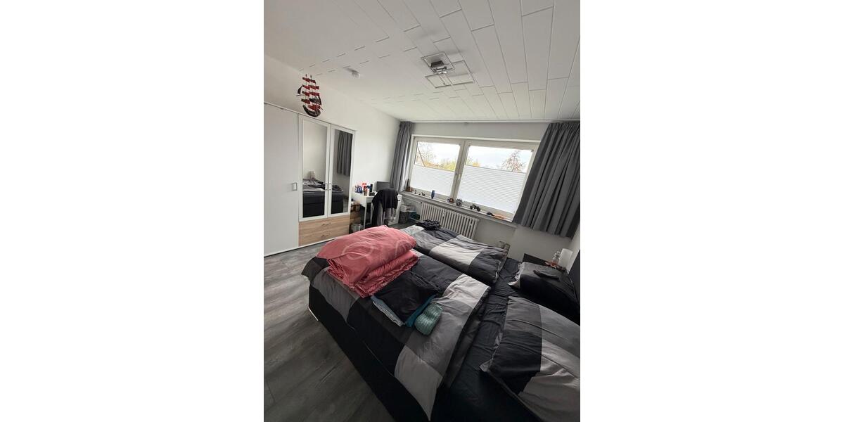Etagenwohnung Gelsenkirchen Erle - 2.5 Zimmer, 68 m&sup2;, 820&euro; | Angebot:26476687