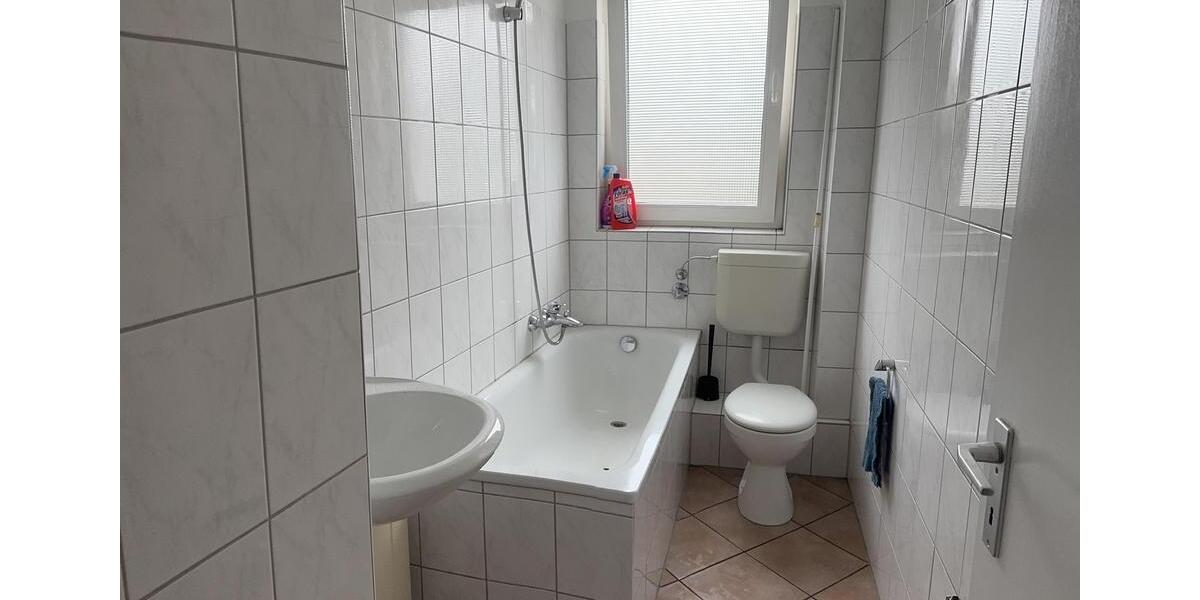 Etagenwohnung Essen Stadtbezirk IV - 1 Zimmer, 60 m&sup2;, 650&euro; | Angebot:25962503