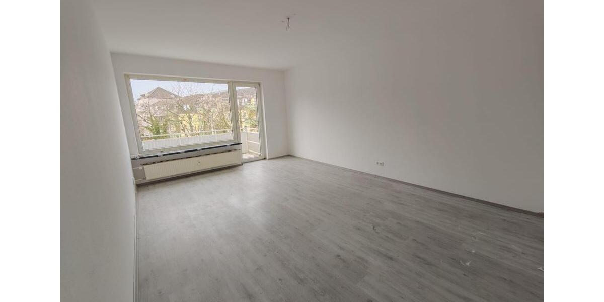 Etagenwohnung Essen Stadtbezirk VI - 3 Zimmer, 73 m&sup2;, 730&euro; | Angebot:26049221
